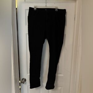 Old Navy High-Rise Super Skinny Jeans in Black